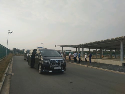 Hiace019
