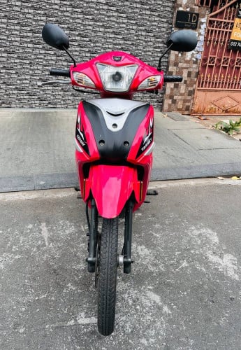 KEEWAY TARGET 590$,128cc,2016 Hungary have ID card មានកាតគ្រី