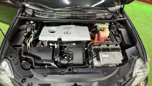 Leuxs CT200H ឆ្នាំ​ 2013 ប្រភេទឡាន​ស្អាត​ អត់បុក​ តម្លៃ​. 17800$ ចចារ💵