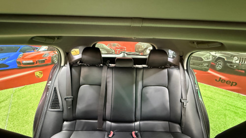 Leuxs CT200H ឆ្នាំ​ 2013 ប្រភេទឡាន​ស្អាត​ អត់បុក​ តម្លៃ​. 17800$ ចចារ💵