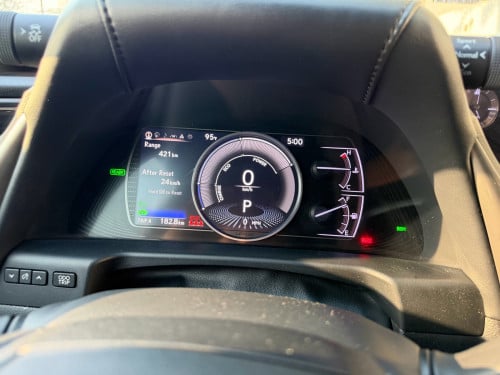 Lexus es300h year 2019 49000$