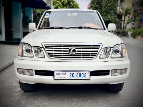 Lexus LX470 2002  ហ្គាស់ហេីយ