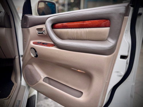 Lexus LX470 2002  ហ្គាស់ហេីយ