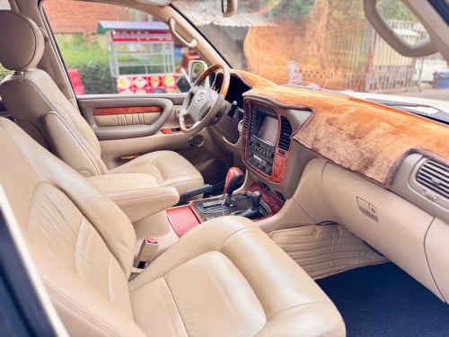 Lexus LX470 2002  ហ្គាស់ហេីយ