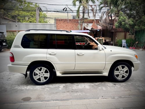 Lexus LX470 2002  ហ្គាស់ហេីយ
