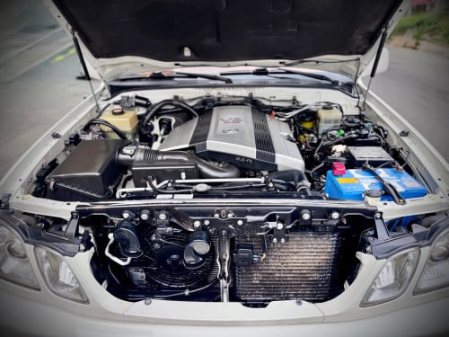 Lexus LX470 2002  ហ្គាស់ហេីយ