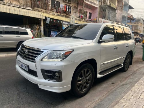 LX570 2009 ឡើង 2015 គ្រឿងសុីនទាំងអស់ 49900$ ធានាថ្មីខ្លាំង ម្ចាស់ដើមផ្ទាល់