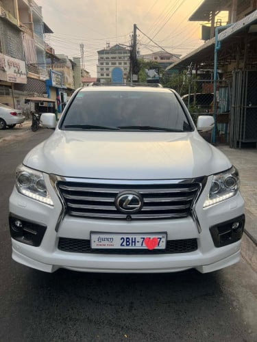 LX570 2009 ឡើង 2015 គ្រឿងសុីនទាំងអស់ 49900$ ធានាថ្មីខ្លាំង ម្ចាស់ដើមផ្ទាល់