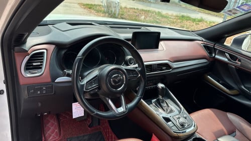 Mazada Cx9 ឡានស្អាត តំលៃ 33800$ចចារ