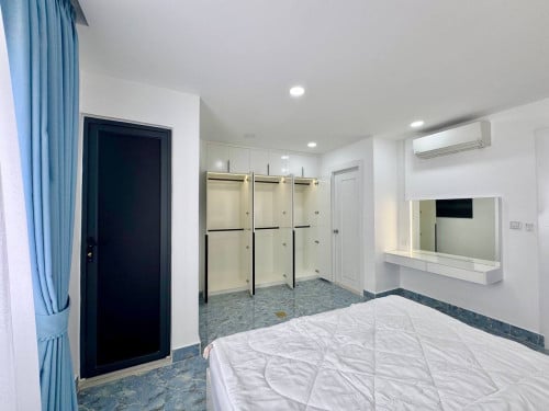 Modern 2 Bedrooms at TTP Toul Tumpoung