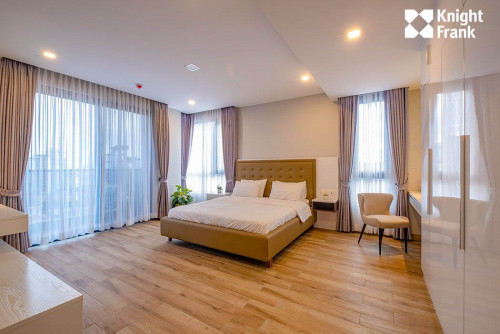 Modern 2BR Serviced Apartment | BKK1 (Ref: KHRA391)