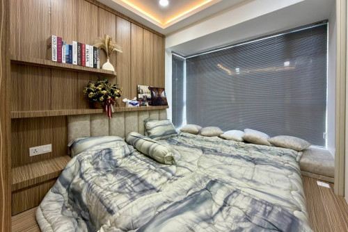 Nice Decorated 2 Bedrooms Condo for RENT in Urban Village