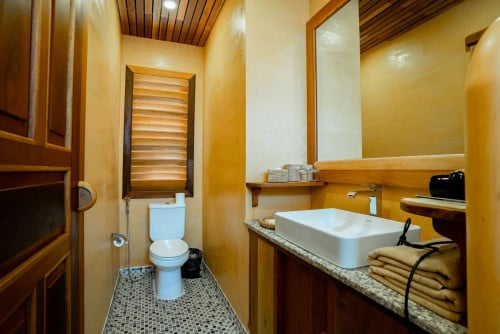 Resort Along Prek Teuk Chhou For Sale in Korng Kampot