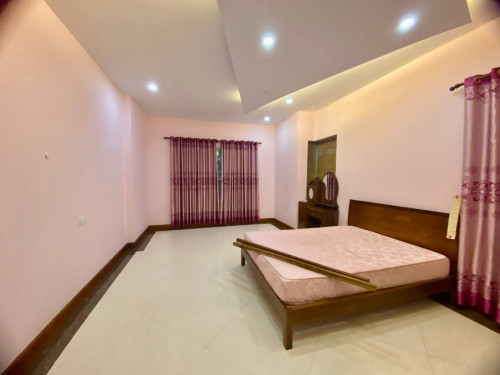Single Villa for Rent In Tonle Bassac, safe and quiet compound