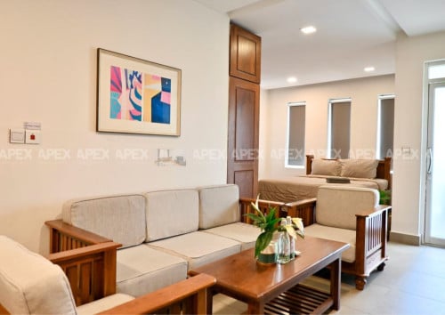 Spacious studio unit for rent at BKK1