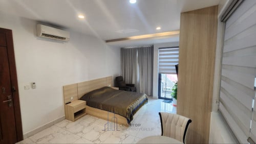 Studio Room With Swimming Pool in Tonle Basac Area