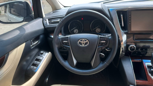 Toyota Alphard 015 Up 020 V4 ឡានស្អាត 44500$ចចារ