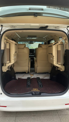Toyota Alphard 015 Up 020 V4 ឡានស្អាត 44500$ចចារ