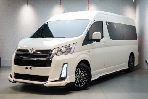 Toyota Hiace VIP SEATS 2024 Used 3000km