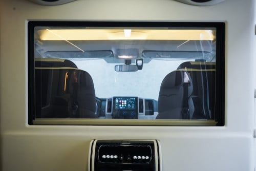 Toyota Hiace VIP SEATS 2024 Used 3000km