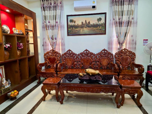 Twin villa for rent at Borey Pipub Thmey Mong Rithy