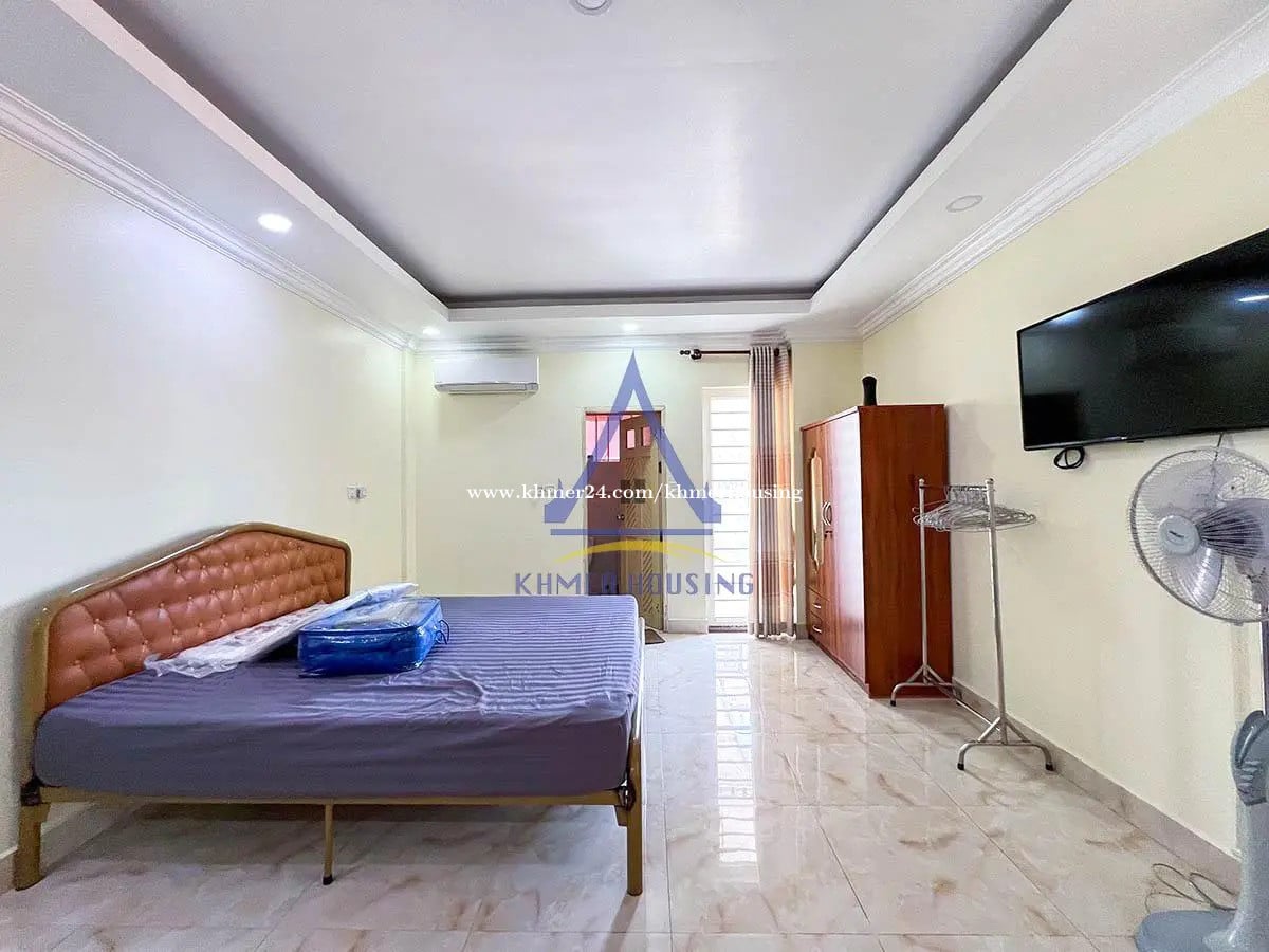 Chamkar Mon, Phnom Penh - photo 1