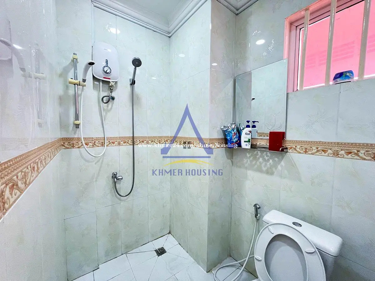 Chamkar Mon, Phnom Penh - photo 8