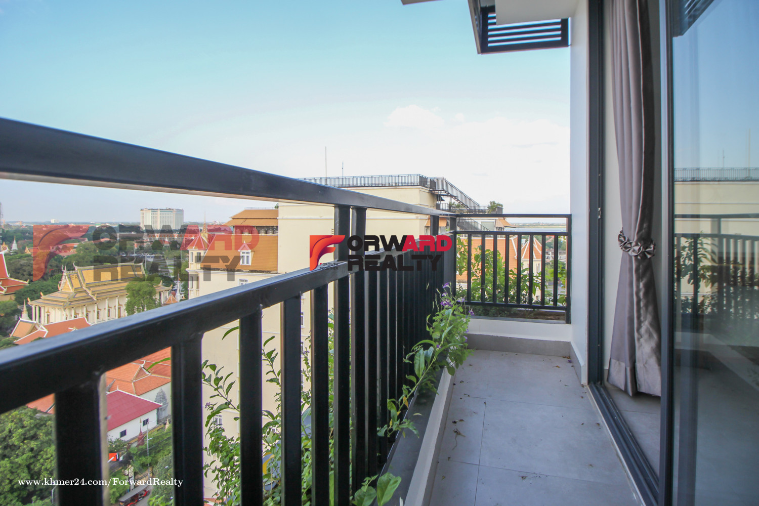 Daun Penh, Phnom Penh - photo 12