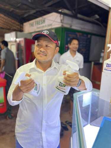 ទឹកថ្នាំបាញ់ រុយ