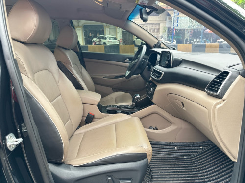 លក់ឡានម្ចាស់ដេីមHyundai Tucson 2020