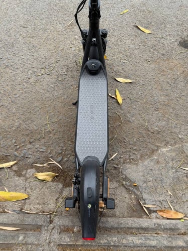 ស្គុតទ័រម៉ាក ninebot F30 មួយទឹក	អាមេរិច