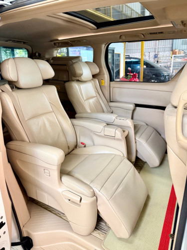 2015 Toyota Alphard (ឆ្វេងសុីន) អារ៉ាប់