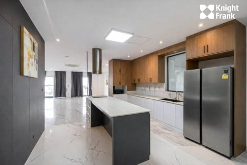 4-Bedroom Penthouse for Rent | Toul Kork - Ref: KHRA773