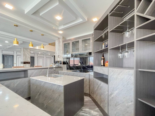 4 Bedroom Penthouse service apartments for rent