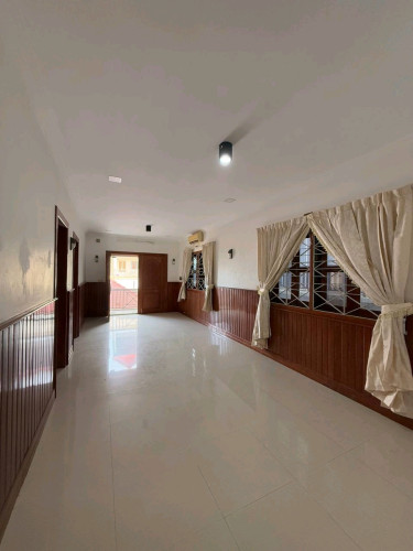5 Bedrooms Villa available for rent in Boeng Tumpun Area