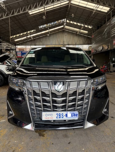 Alphard 2017 Hybrid Upgrade 2021