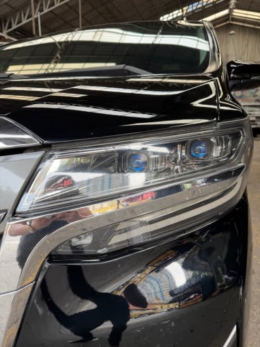 Alphard 2017 Hybrid Upgrade 2021