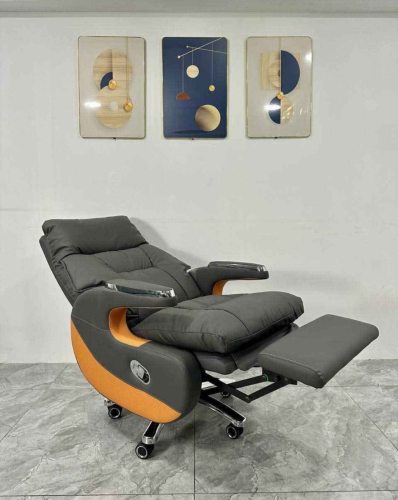 Boss office chair
