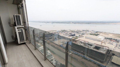 Condo 2 Bedroom at The Peak Koh Pich