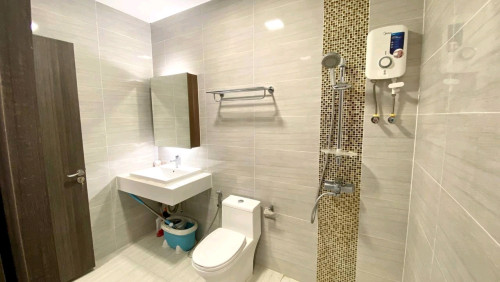 Condo orkide the royal
