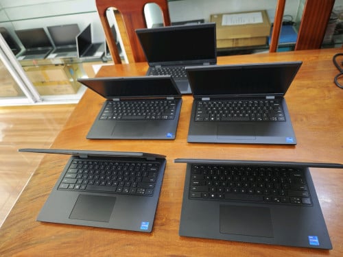 Dell Latitude 3420  i7-1165/16GB/256GB/14"/Win11 Pro Licensed.