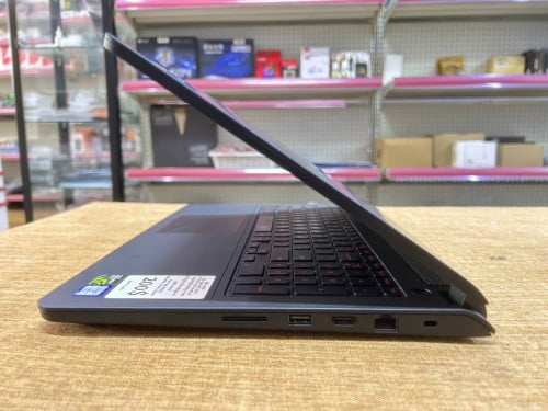 Dell 7559