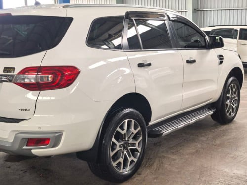 Ford Everest 2021Full option ថ្នាំសុីន100%ចូលតាមក្រុមហ៊ុន ford