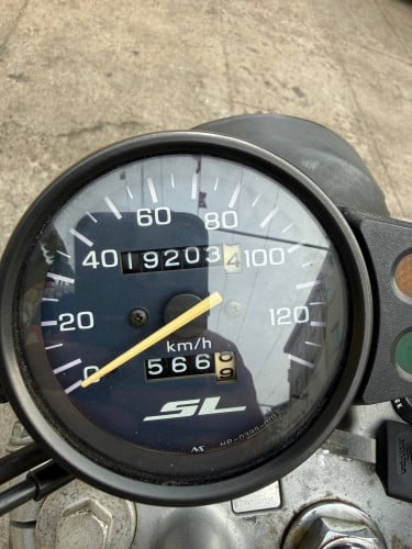 Honda Sl 230cc សានុំសិន99%