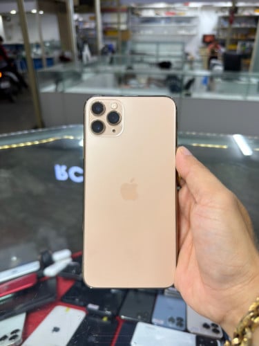 iPhone 11 Pro Max Gold ZA/A HD64GB Phone Condition 95% 🔋ដូរ100% , ដូរអេក្រង់GX
