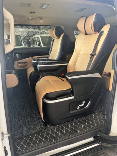 KIA CARNIVAL 021សាំងVIP freeឡៃសឹន7កៅអី