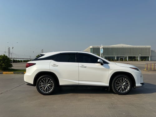 Lexus RX200t 2017 spec Russia