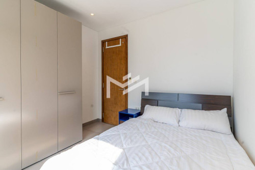 Modern 2 Bedrooms Condo for RENT in Embassy Central BKK1