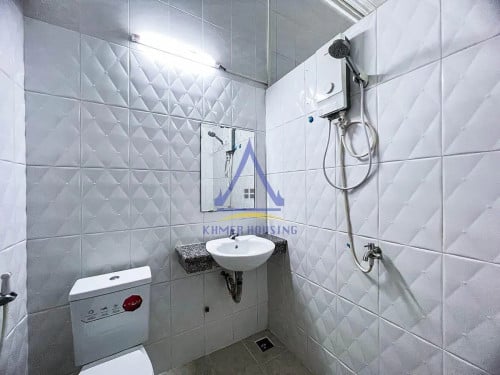 Nice apartment 1 bedroom for rent in Toul Tompung