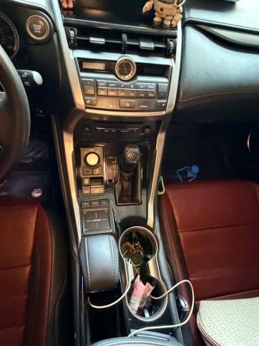 NX200T 016 F-Sport full option ប៊ូតុង 6